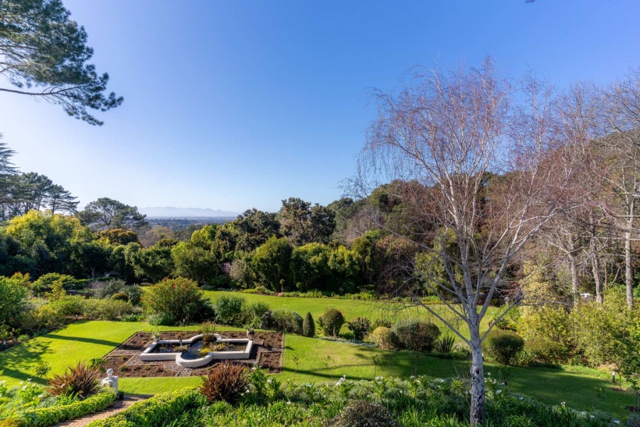4 Bedroom Property for Sale in Constantia Western Cape